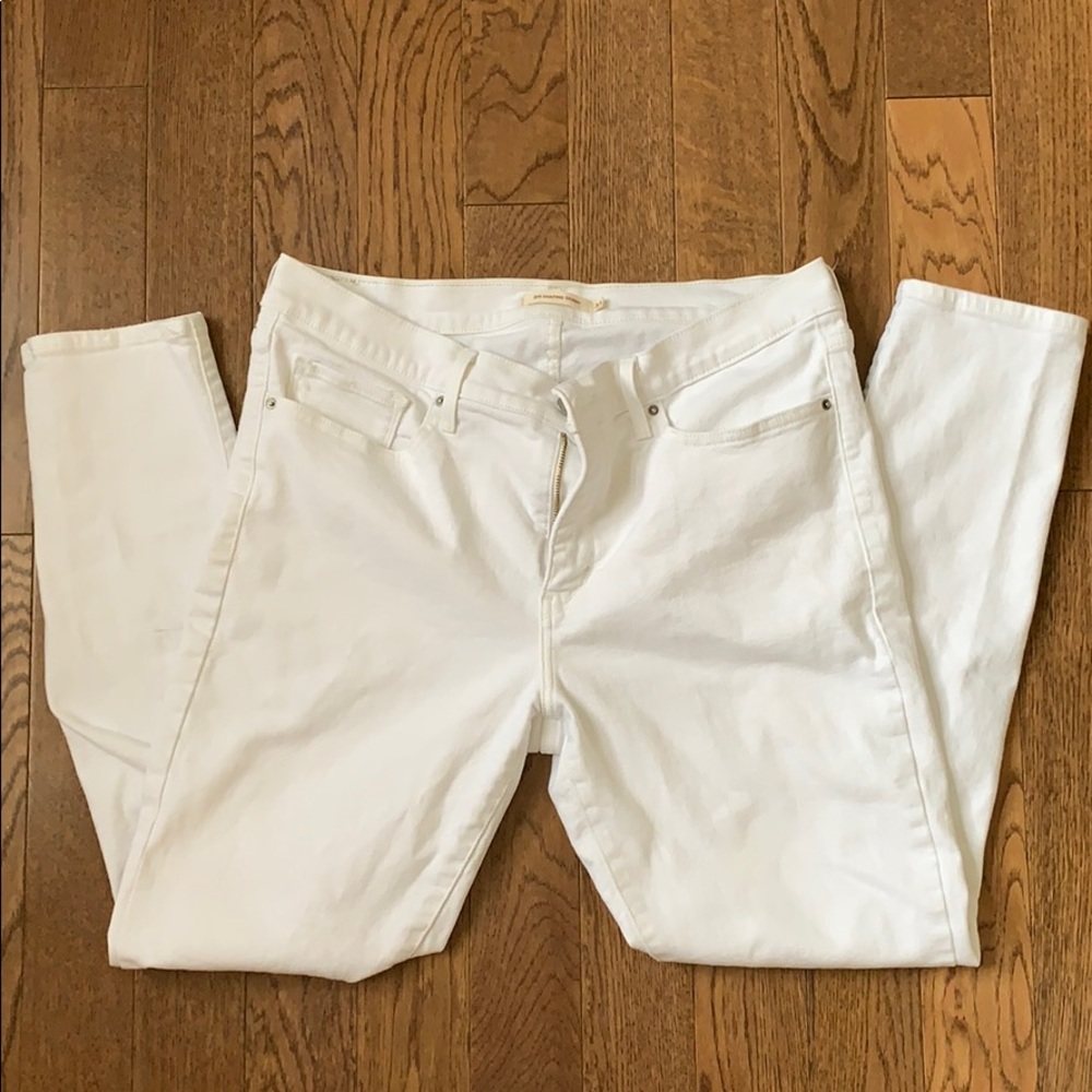Levi’s 311 Shaping Skinny